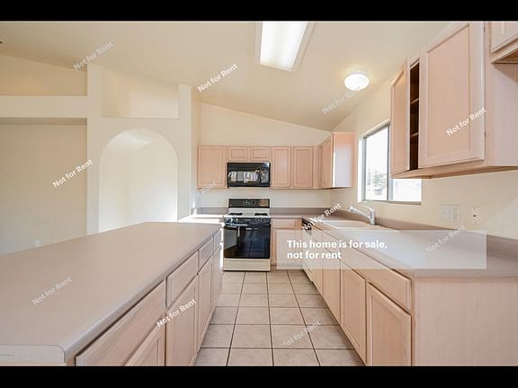 2nd image of 11087 N Divot Dr