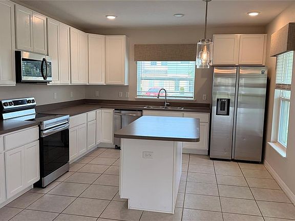 5th image of 4700 Coral Castle Dr