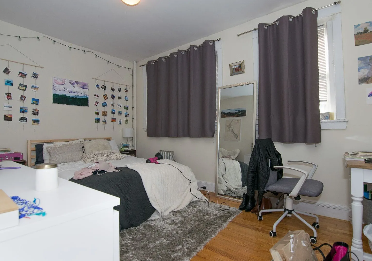 Brookline 4 Bed/1.5 Bath Right Across From B.U. — Photo 4