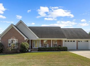 107 Arapahoe Ln, Midland City, AL 36350
