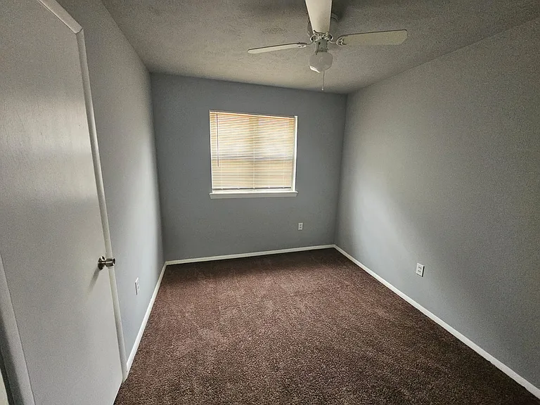 4321 NW Pollard Ave — Photo 7