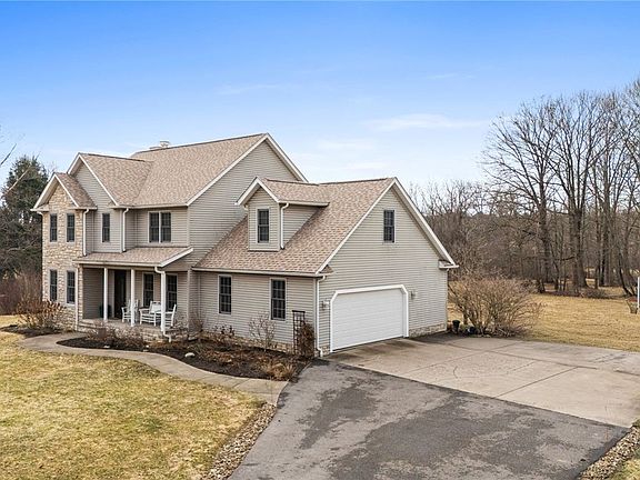 2nd image of 10960 Auburn Rd