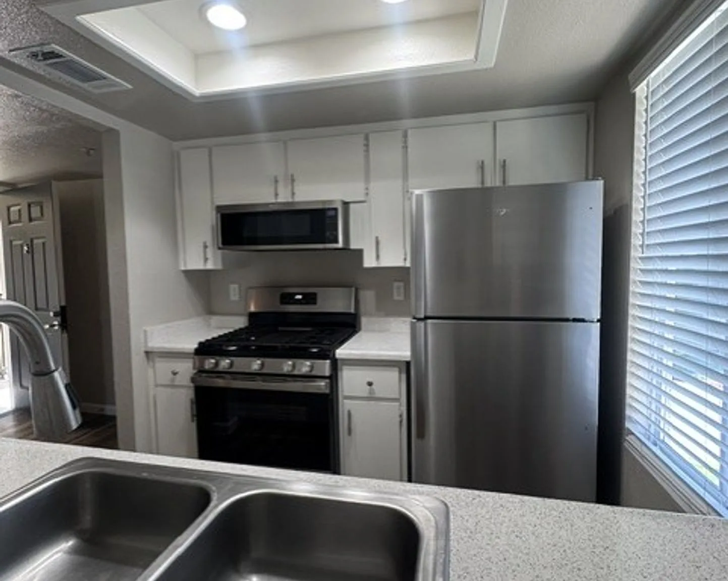 River Run Apartments — Photo 3