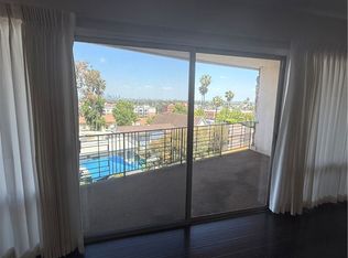 3829 Don Tomaso Dr APT 4, Los Angeles, CA 90008