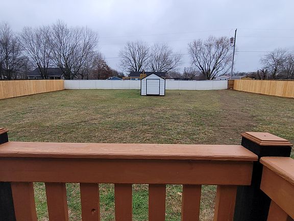 4th image of 220 Texas Ave