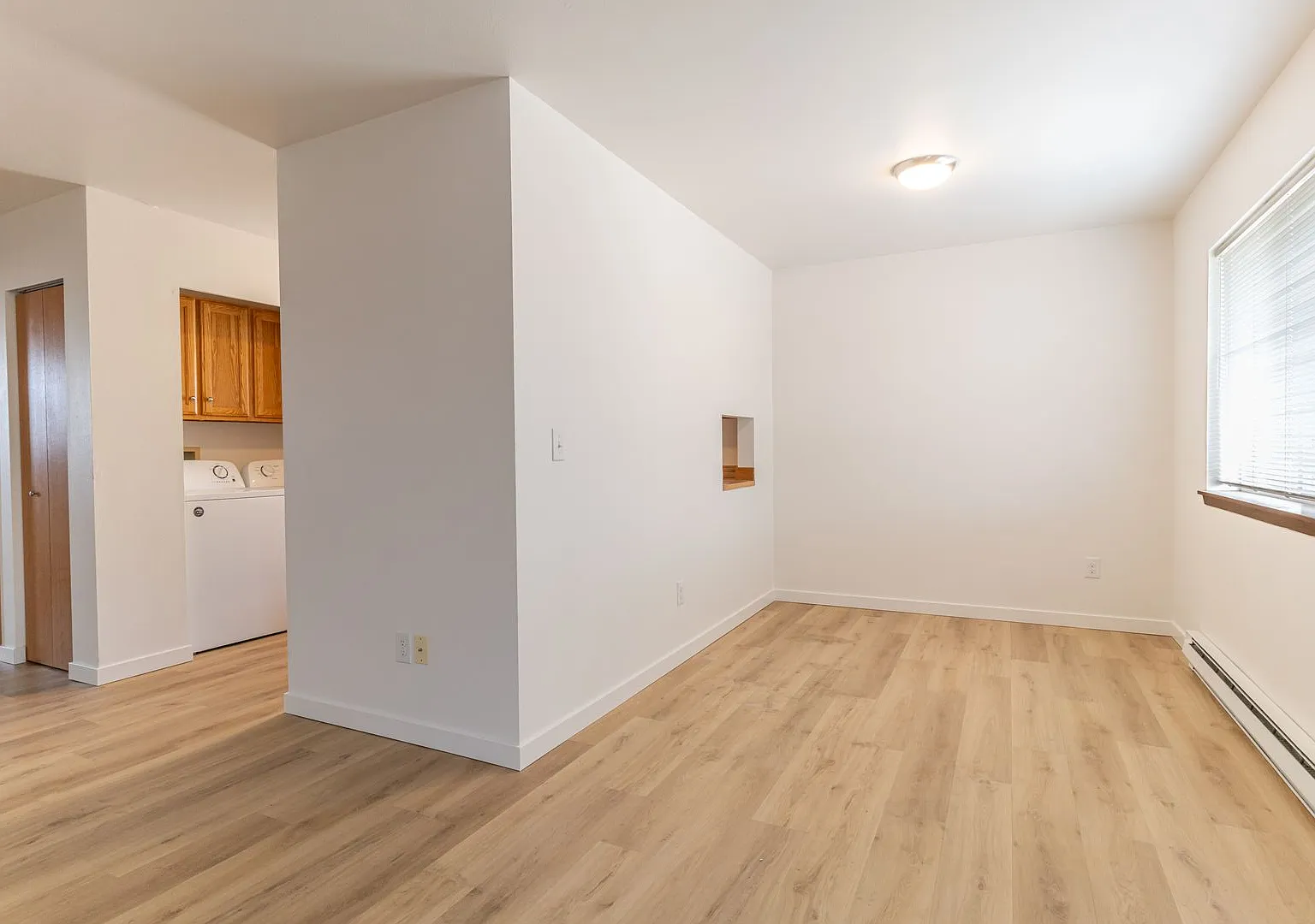 Fourplex — Photo 2