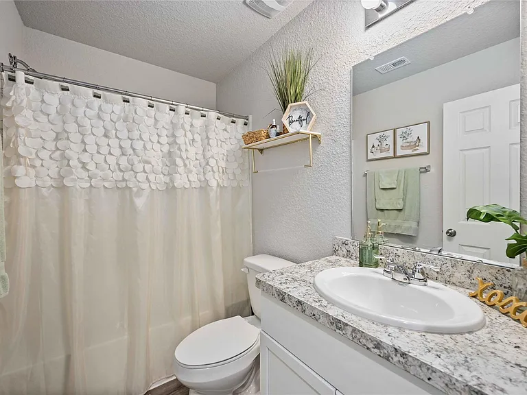 10527 Meadow Saffron Dr — Photo 21