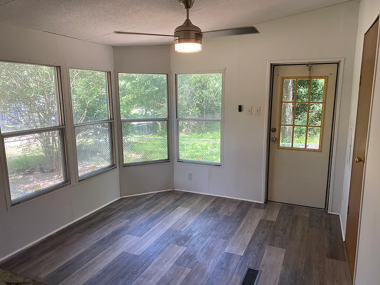 4770 Oak Gate Dr — Photo 5