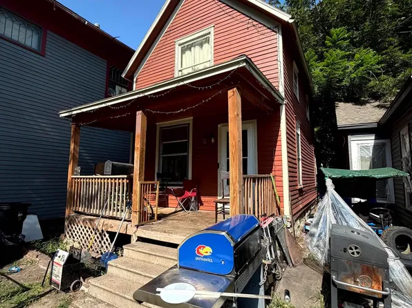 1033/1035 SW Clay St, Topeka, KS 66604