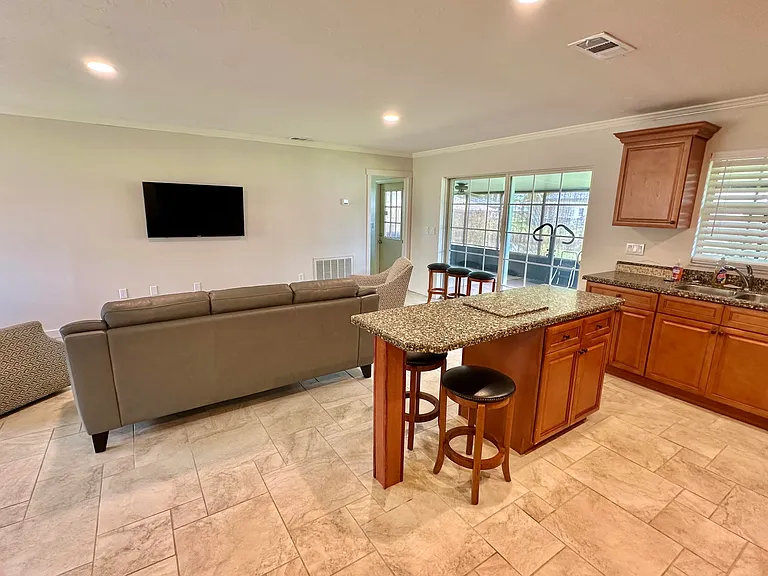 126 Lake Francis Dr — Photo 8