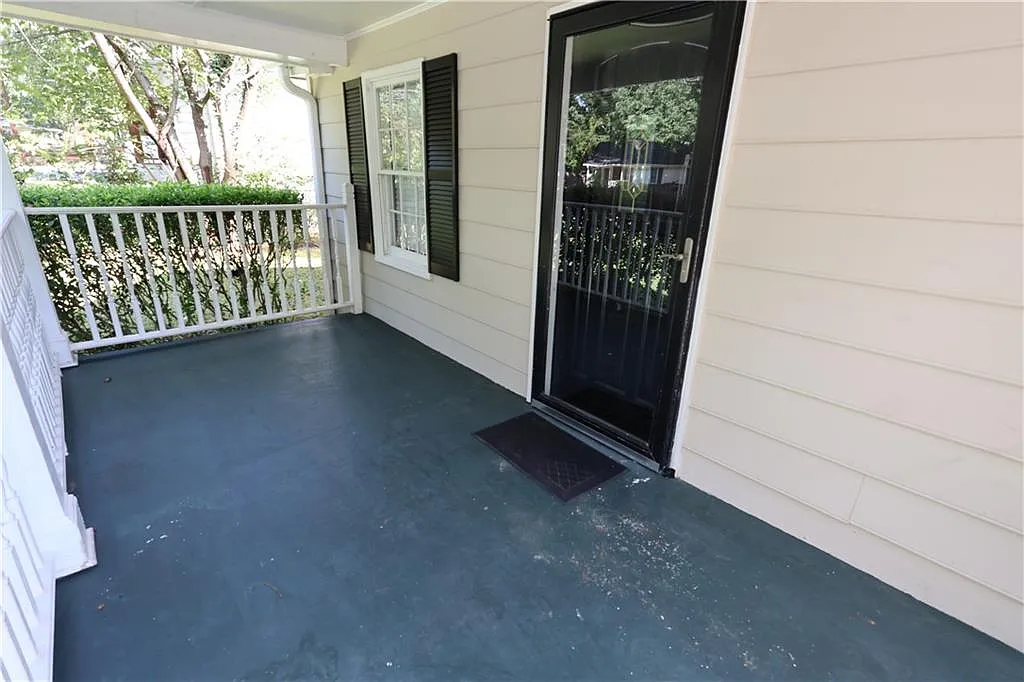 2 bed, 2.0 bath, 938 sqft, $1,695 — Photo 3