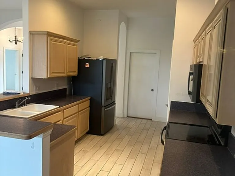 105 Oceans Edge Dr — Photo 6