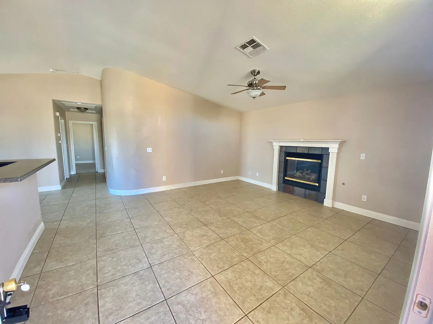 Beautiful Home In Twentynine Palms — Photo 2
