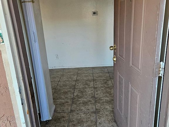 5th image of 2847 N 46th Ave APT 13