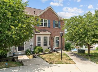 210 Hillvue Dr, Seven Fields, PA 16046