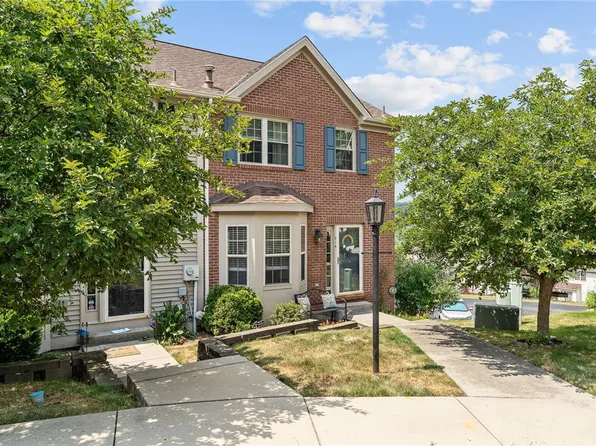 210 Hillvue Dr, Seven Fields, PA 16046