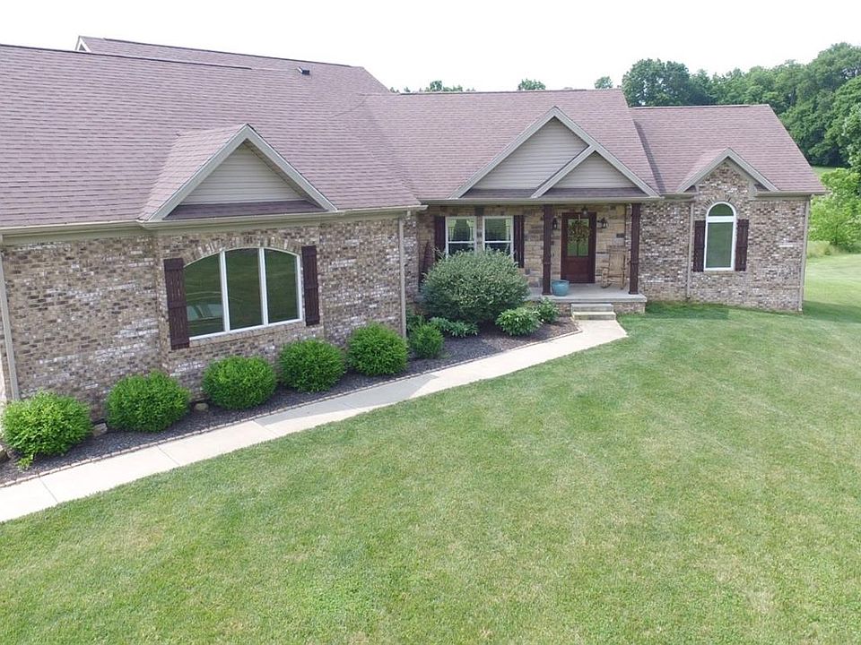 1st image of 636 Bedford Way