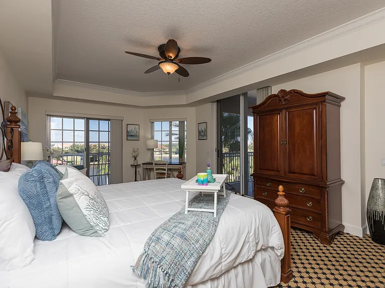 102 Yacht Harbor Dr #468 — Photo 16