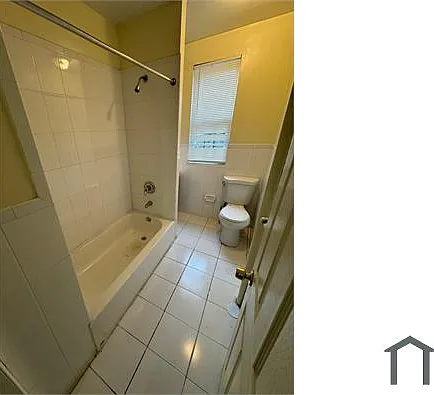 24 Clove Rd #24C — Photo 1