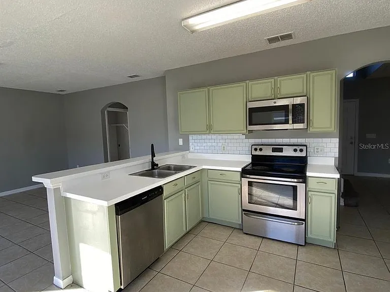 606 Bluebill Ct — Photo 5