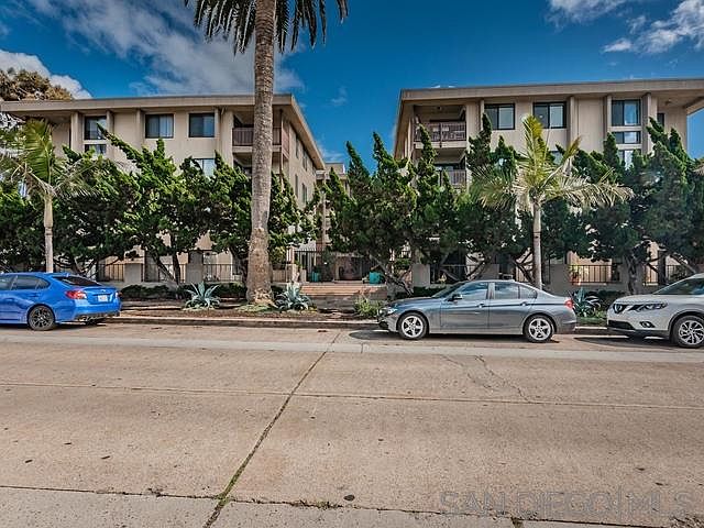 1st image of 881 Thomas Ave APT 19