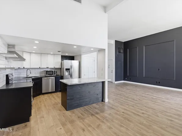 334 W MEDLOCK Drive #C201, Phoenix, AZ 85013