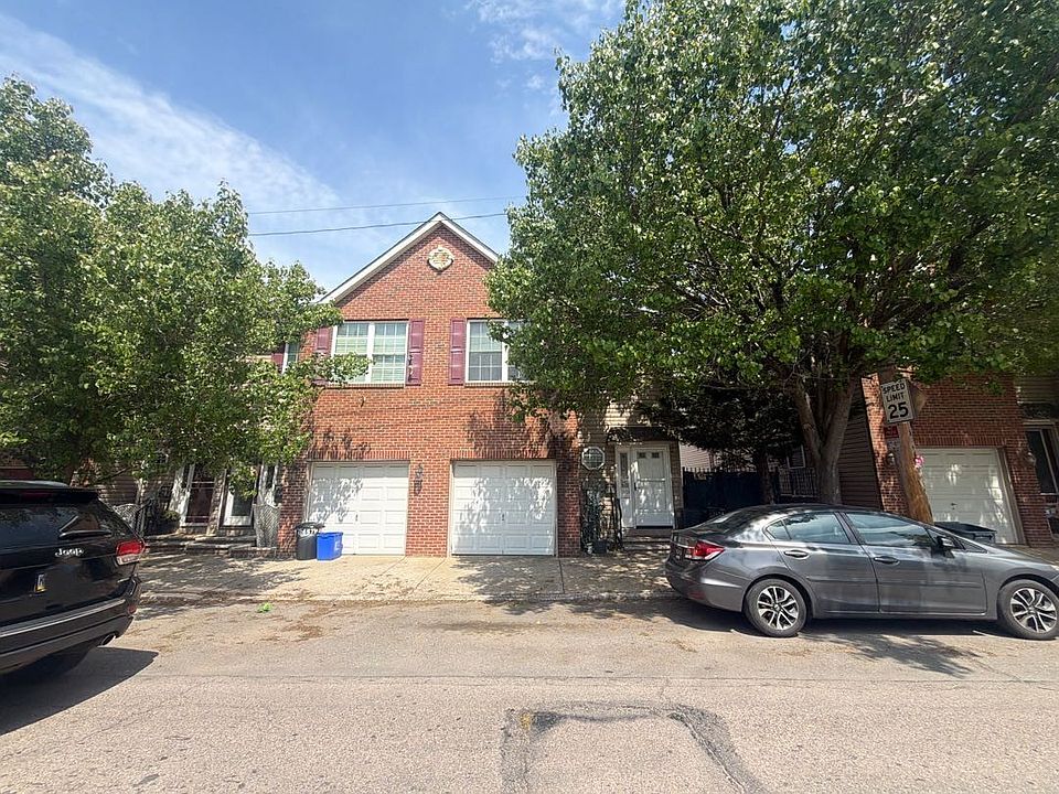 1st image of 2659 E Juniata St