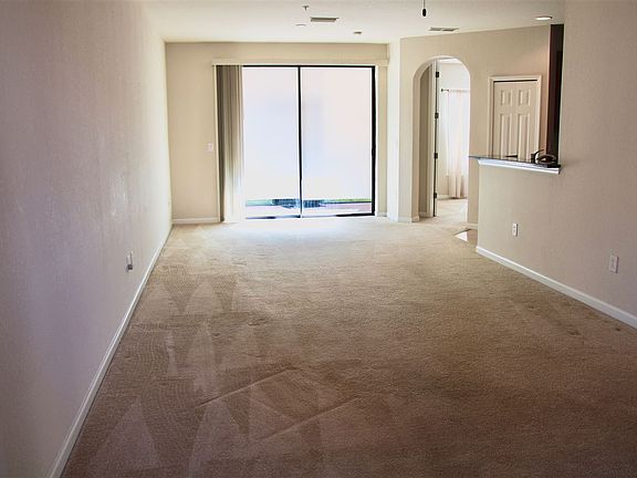 3rd image of 140 Calle El Jardin Unit 103