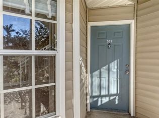 850 S Tamiami Trl APT 301, Sarasota, FL 34236