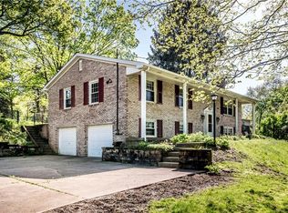 4060 New Texas Rd, Pittsburgh, PA 15239