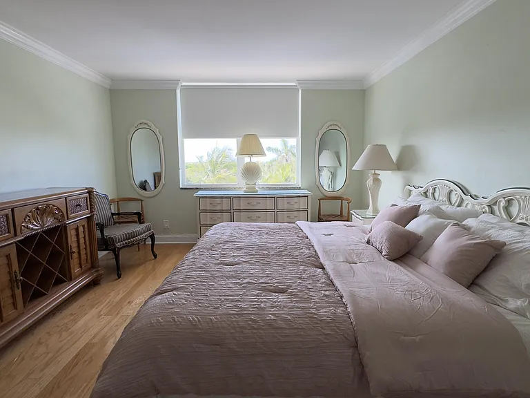 5200 N Ocean Blvd #511A — Photo 13