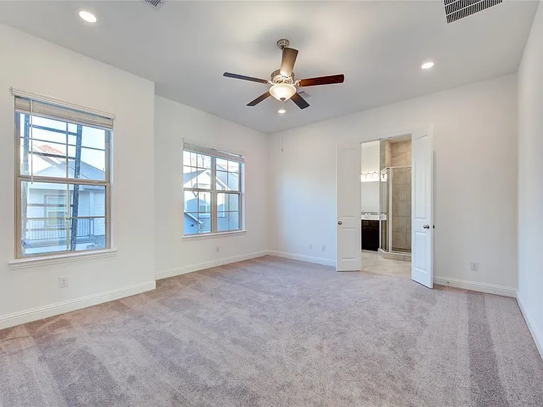 1415 Adell Rose Ln — Photo 21