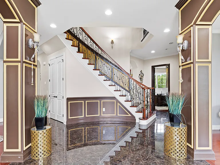 5040 Pellingham Cir — Photo 12
