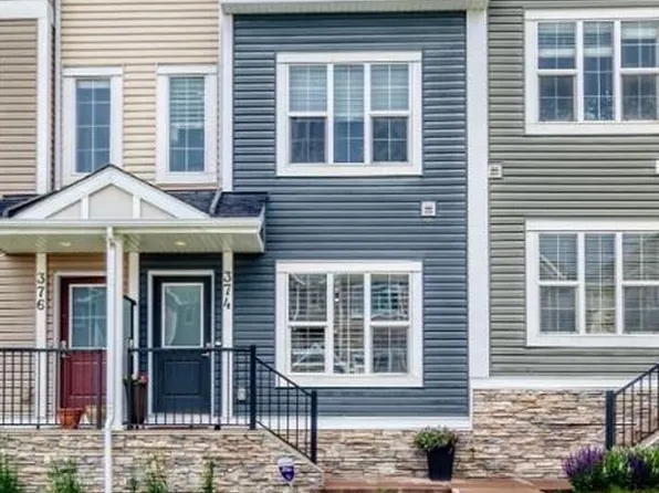 374 E Nolancrest Hts NW, Calgary, AB T3R 0T3
