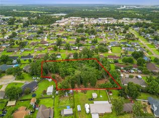 107 E End Ave, Sulphur, LA 70663