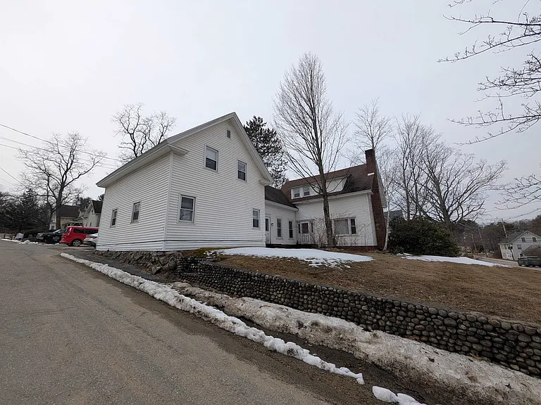 73A Highland St — Photo 1