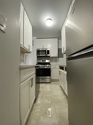 Rented by City Connections Realty | media 26