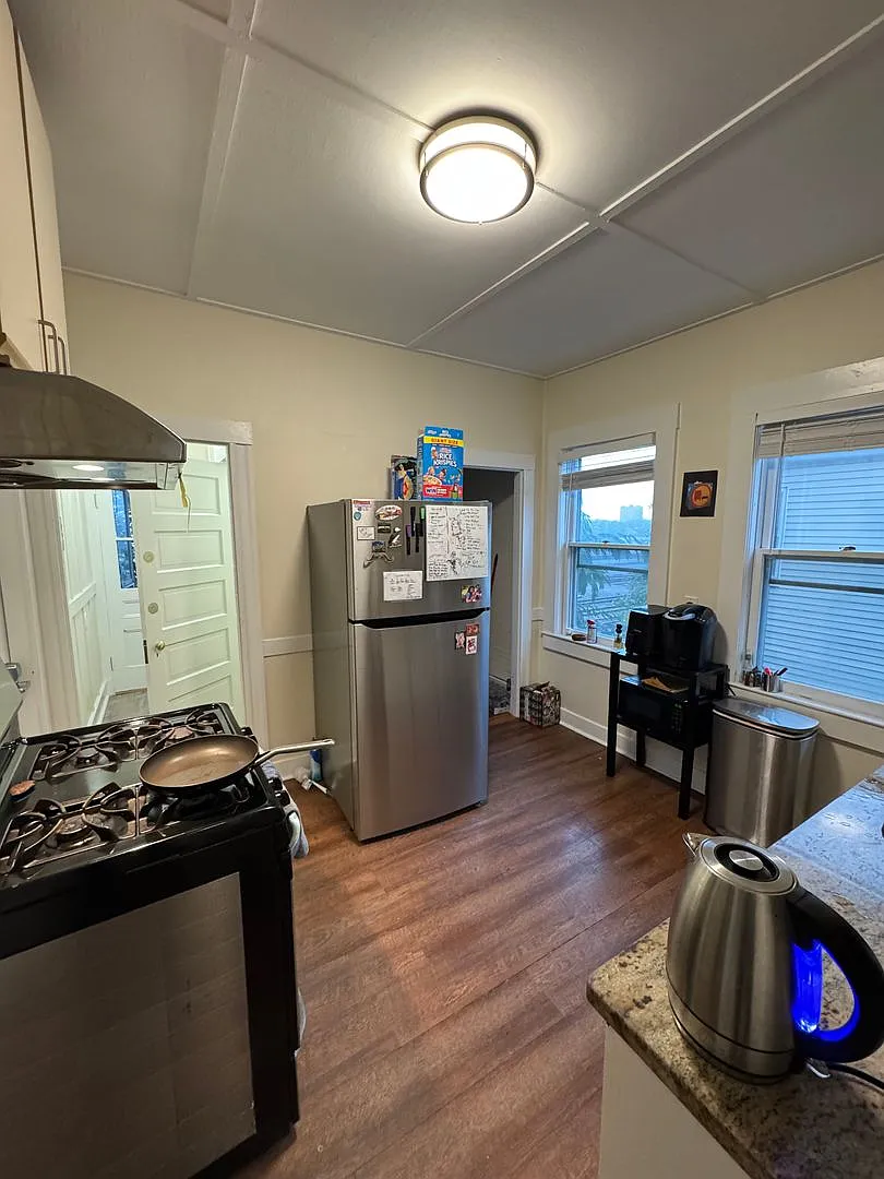 Single-Family House in Allston, In-Unit Laundry, Porch, Central Heat/AC, Parking, Eat-in Kitchen — Photo 2