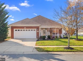 11177 Commanders Ln, White Plains, MD 20695