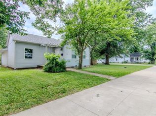 906 E 4th St, Sedalia, MO 65301