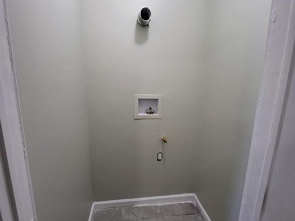 4th image of 424 S 17th St #1A