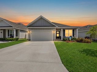 211 Lyla Ln, Crestview, FL 32539