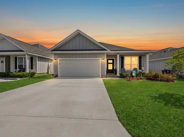 211 Lyla Ln, Crestview, FL 32539