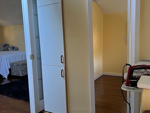 4th image of 10 Lailey St