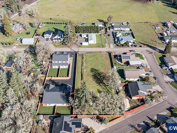 3rd image of Tl 1202 Green River Rd