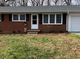 727 Classic Dr, Randleman, NC 27317