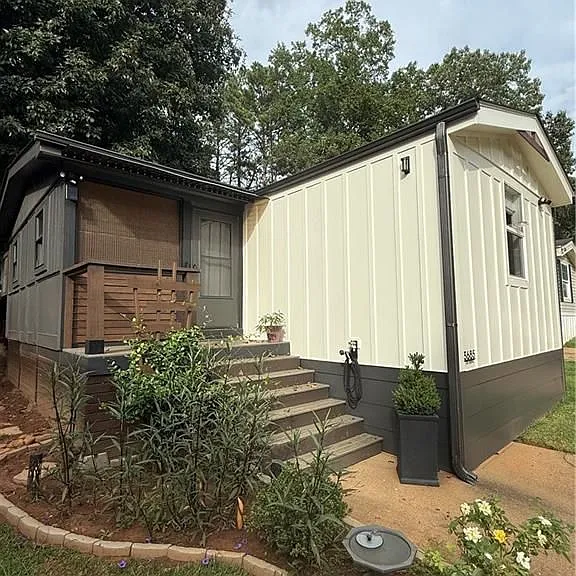 3685 Fir Dr — Photo 2