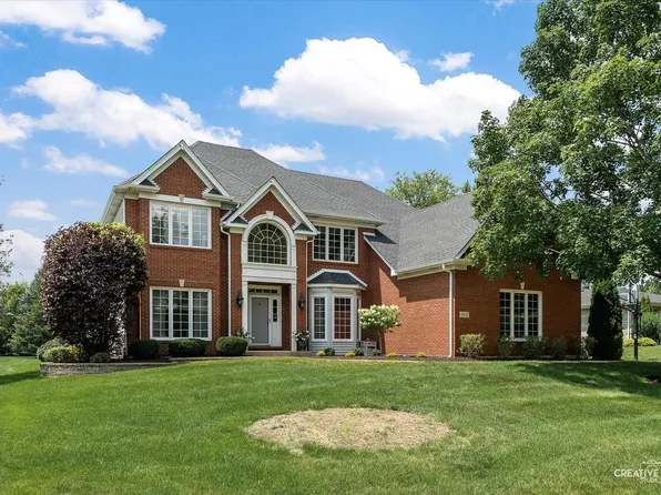 868 Braintree Ln, Bartlett, IL 60103