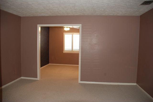 1st image of 11611 Bandlon Dr