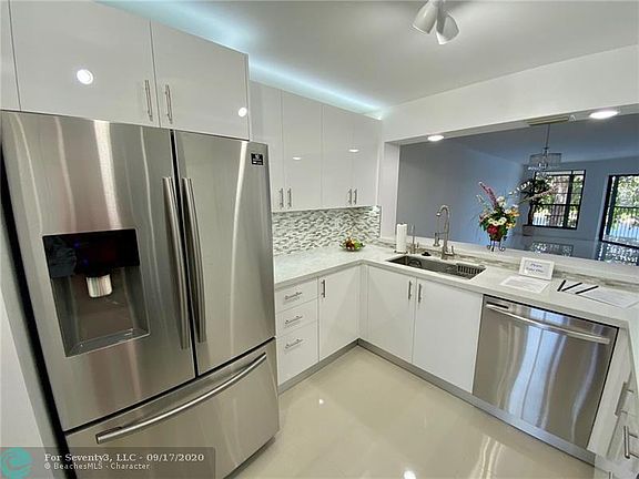 2nd image of 7483 Fairfax Dr #314